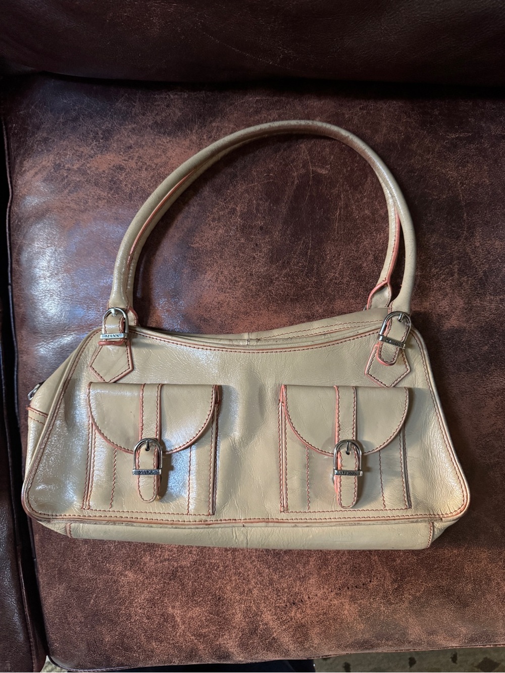 GENUINE LEATHER Maxx NYC Women’s Beige Leather Shoulder Bag with Front Pockets
